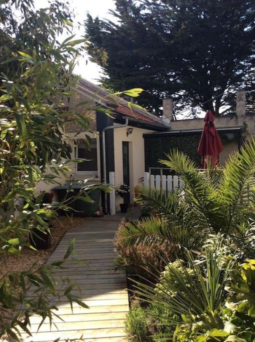 Maisonnette De Charme Villa Ouistreham Exterior photo